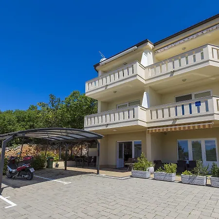 Apartman Traumhaftes Nur 400 Meter Zum Mit Privatparkplatz, Waschmaschine Dramalj