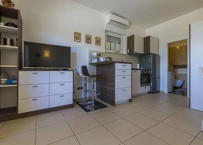 Apartman Traumhaftes Nur 400 Meter Zum Mit Privatparkplatz, Waschmaschine Dramalj